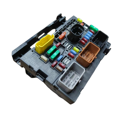 Car Engine Fuse Box R04 BSM=R05=R20 for Peugeot Citroen OE 9807028780