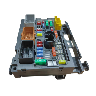Car Engine Fuse Box R04 BSM=R05=R20 for Peugeot Citroen OE 9807028780