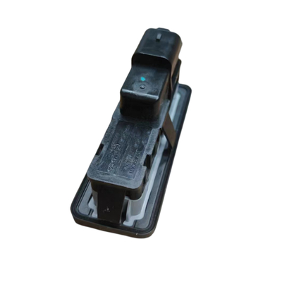 Car Tailgate Switch For Peugeot 207 308 508 1007 3008 RCZ Citroen C2 C4 C5 C6 OE 9676028380 6490R3