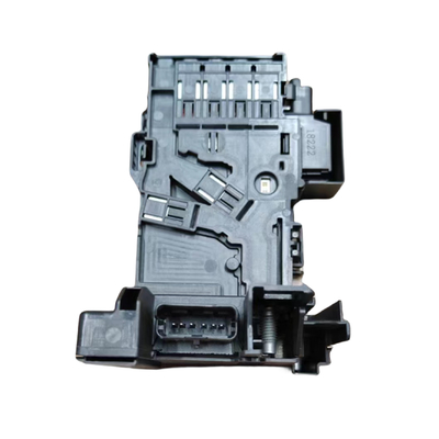 Auto Parts Battery Manager for Peugeot 3008 308CC 308SW RCZ Citroen C4 Picasso OE ZQ92603880 6500GR