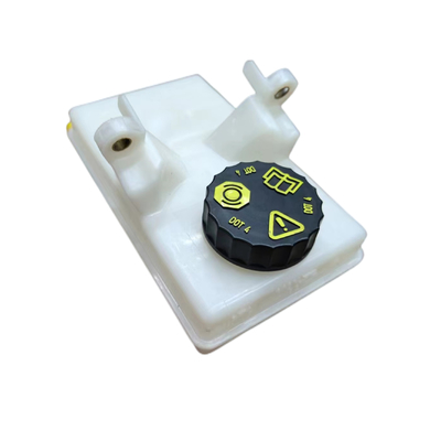 Auto 3008 Brake Oil Pot Brake Fluid Tank Above Quadrate for Peugeot Citroen 3008 DS5 OE 4635C3 9680907780