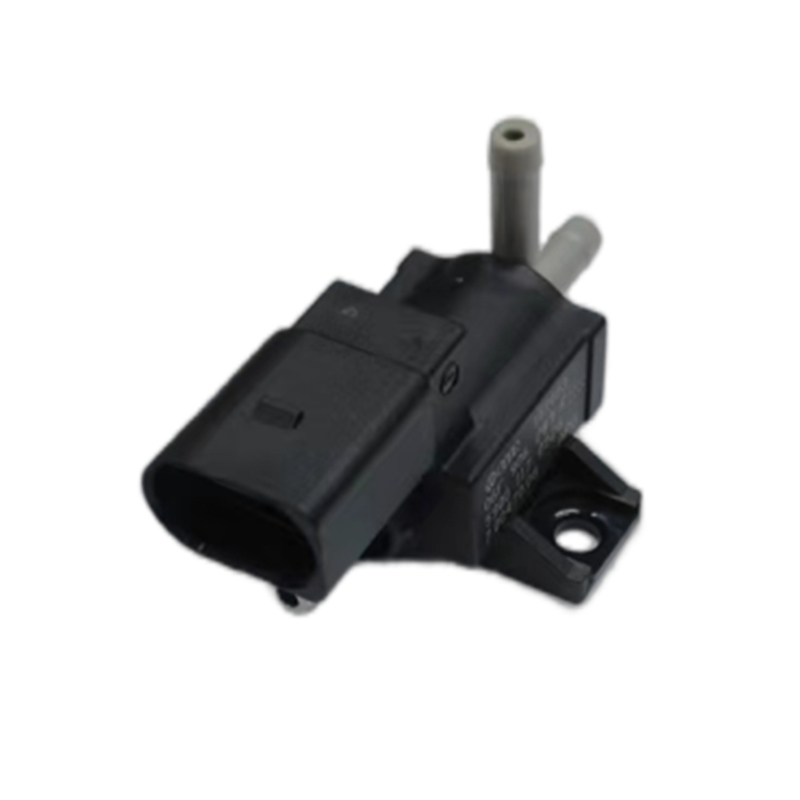 Auto Parts Turbocharged Solenoid Valve Boost Pressure Solenoid OE 70047006 7.00470.06 For Volkswagen
